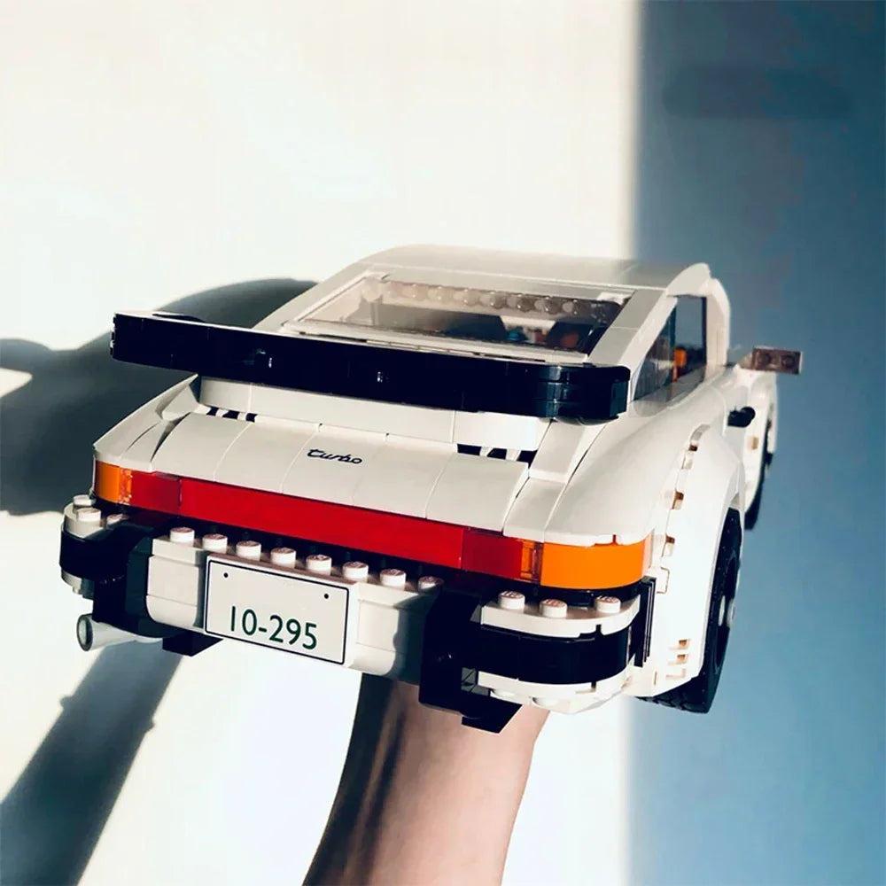 LEGO Porsche 911 Sports Car Building Set